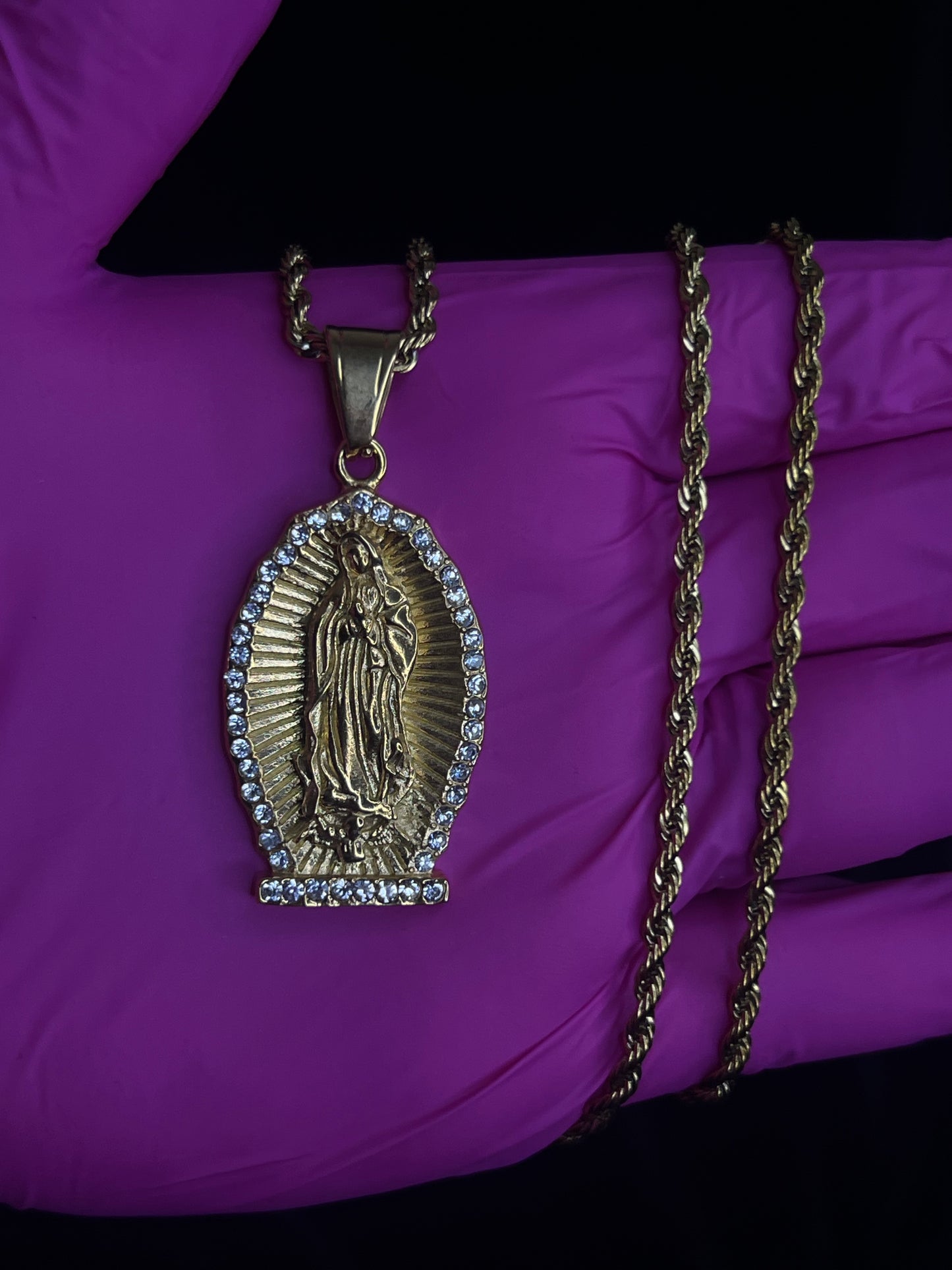 Virgen de Guadalupe Pendant Necklace | 24K Gold Plated Rope Chain | Mexican & Chicana Jewelry